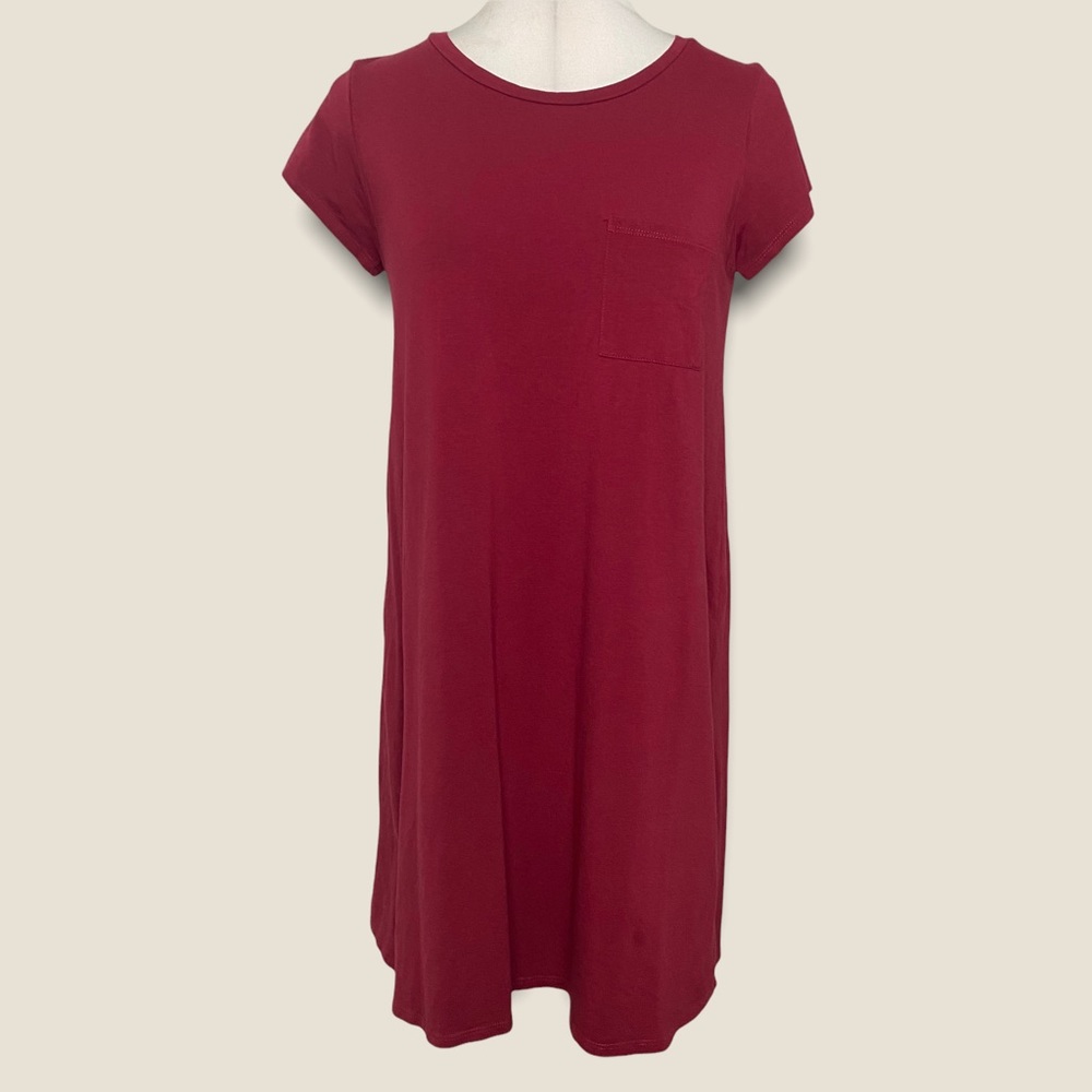 Heart & hips cranberry size large tunic or mini dress with front pocket